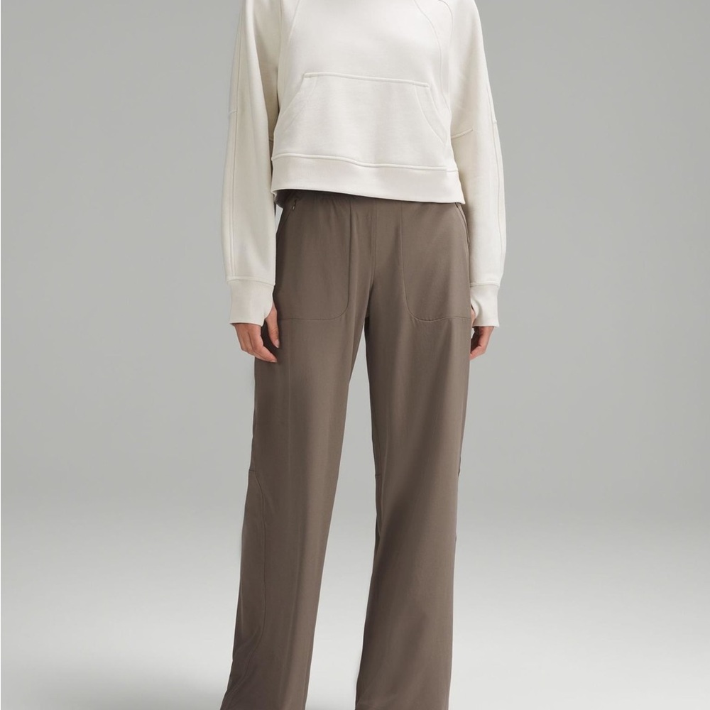 Lululemon Swift Mid-Rise Wide-Leg Pant Taupe